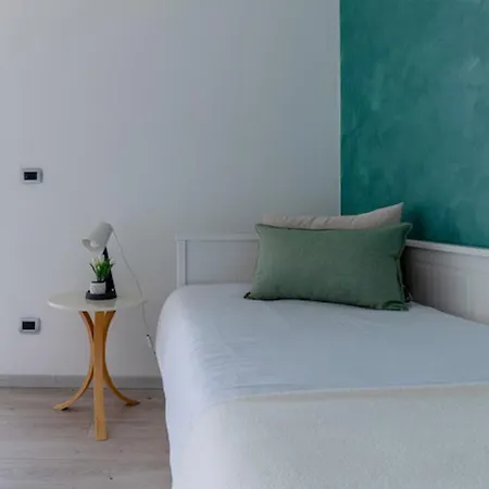 Casa Martina' Mit Seeblick By Interhome * カステッレット・ソプラ・ティチーノ